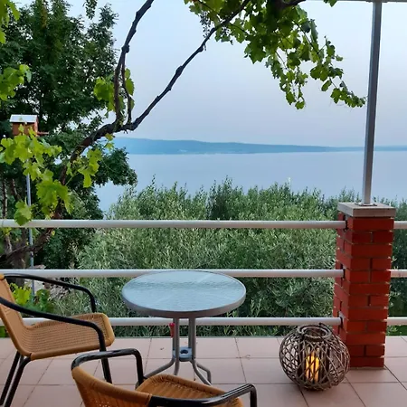 Betty Jesenice (Split-Dalmatia)